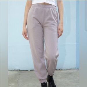 Brandy Melville Rosa Sweatpants